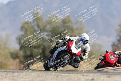 media/Oct-13-2025-Moto Forza (Mon) [[a66d839500]]/2-A Group/Session 4 Turn 7/